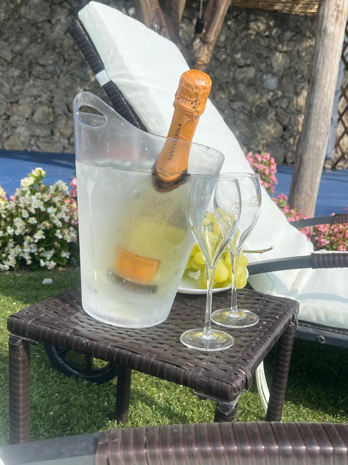 Appartamento Di Raphael Con Discesa Privata Al Mare 阿马尔菲 外观 照片